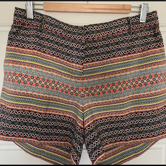 Dressy shorts - Picture 3 of 5